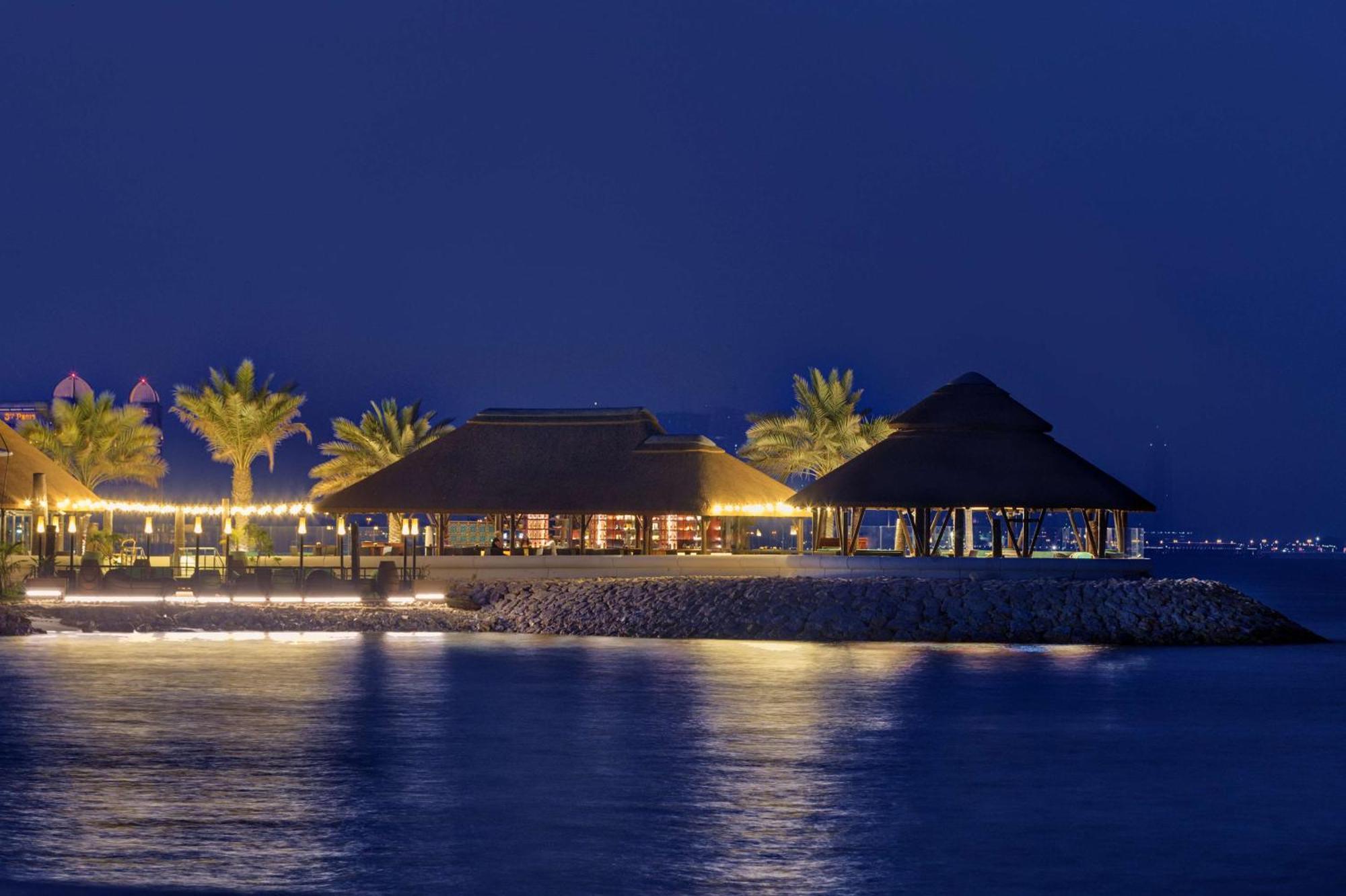 Hotel Hilton Ad Dawhah Esterno foto The Cove Rotana Resort