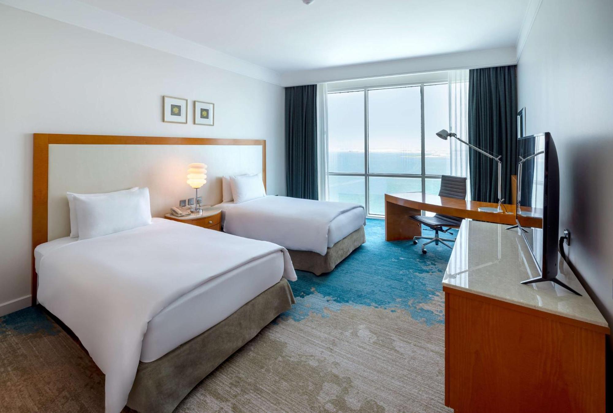 Hotel Hilton Ad Dawhah Esterno foto Deluxe room